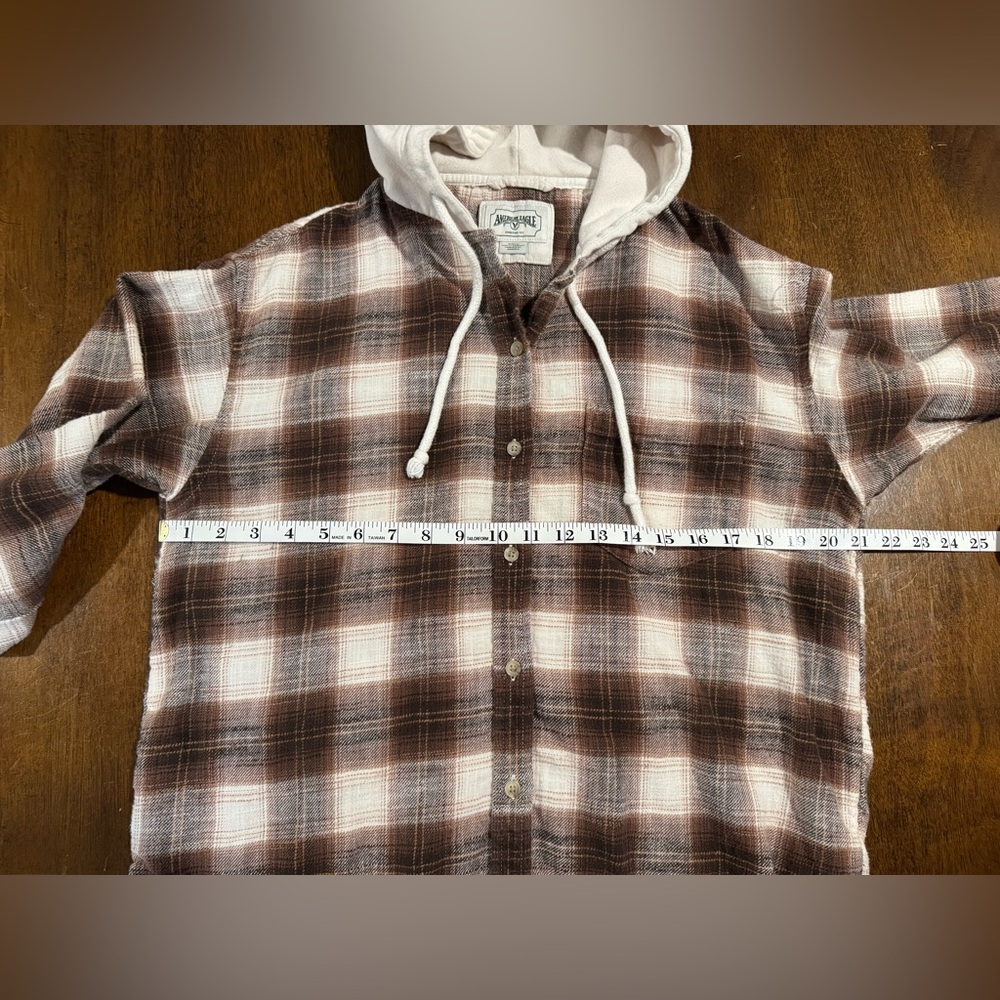 American Eagle Outfitters Brown Plaid Hooded Shacket - Picture 7 of 10